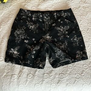 Cute black/gray Lee shorts